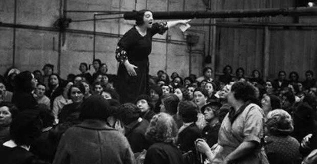 Las mujeres consiguen el voto en Gran Bretaña