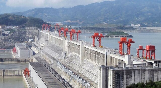 Planta Hidroelectrica mas grande del mundo 2004