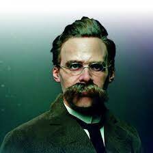 Friedrich Nietzsche Nace