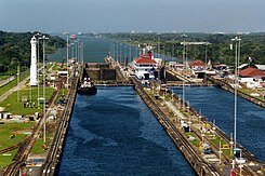 Panamá asume la soberanía de su canal