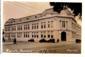 PRIMERA ESCUELA NORMAL DE PARANÁ