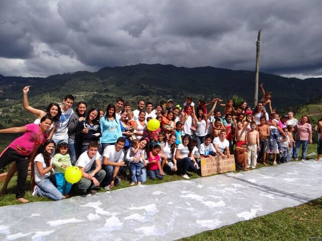 Creación de la Fundación Entretodos