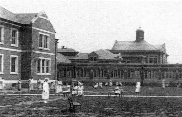 La asistencia en los hospitales mentales durante el siglo XX