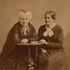 Elizabeth Cady Stanton y Lucretia Mott