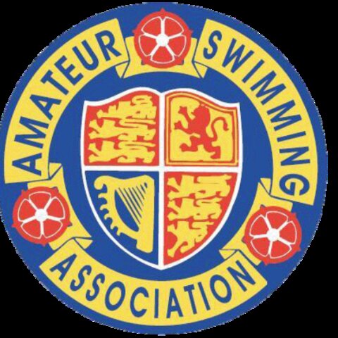 Aparición del primer club