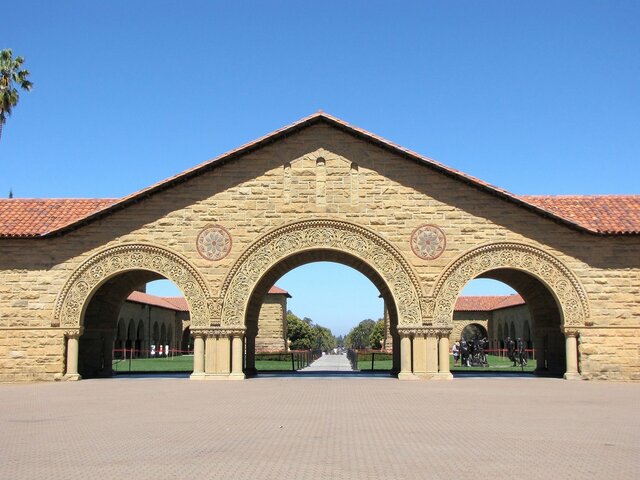 Creación del laboratorio IA en Stanford