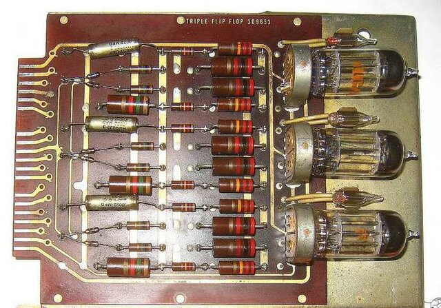 Primer circuito multivibrador