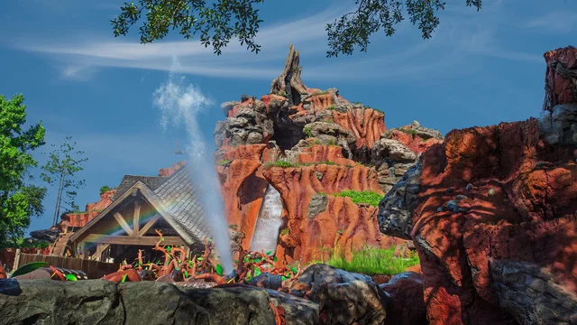 Splash Mountain Opens