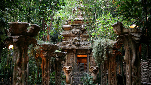 Indiana Jones' Adventure