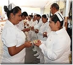 Enfermeras Reynalda Pineda Serino y Elvira Dávalos Castillo