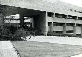 Se fundó el colegio de México
