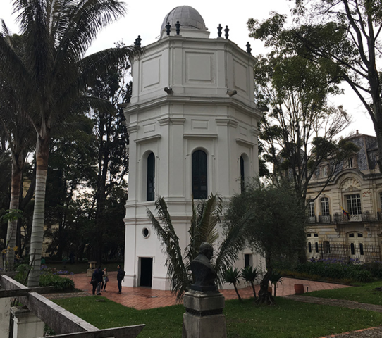 Se funda el Observatorio Astronómico de Bogotá, Colombia