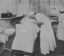 Suspensión de la Carrera de Partería