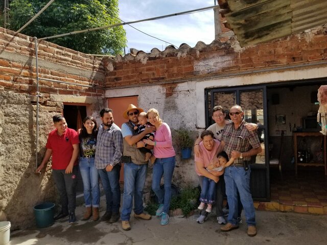 ULTIMO DIA EN CASA DE MI ABUELITO
