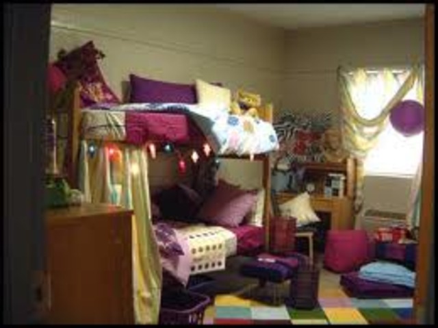 Parents Help Child Adapt to Living Alone