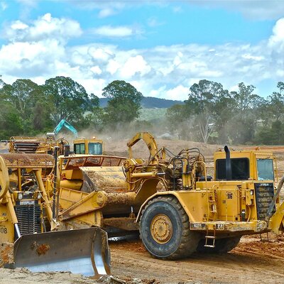 Timeline: Evolución de la Ingeniería Civil en la construcción.