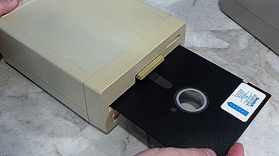 IBM construyó el primer floppy disk