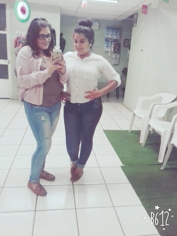 Trabajaba en una zapateria.