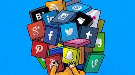 Timeline: Redes sociales desarrollo