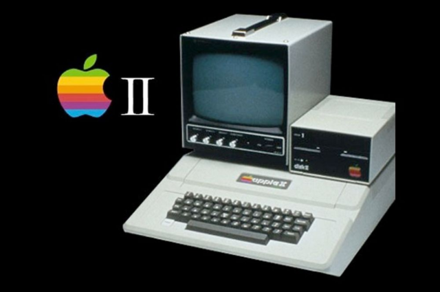 COMPUTADORA PERSONAL A COLOR