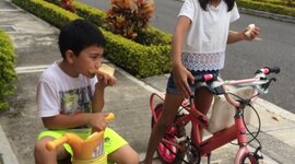 Timeline: the trick friend and me / el amiguito truco y yo