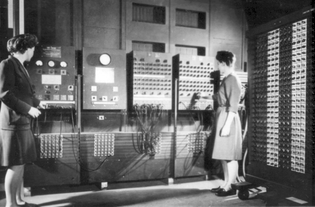 Electronic Numerical Integrator And Calculator (ENIAC)