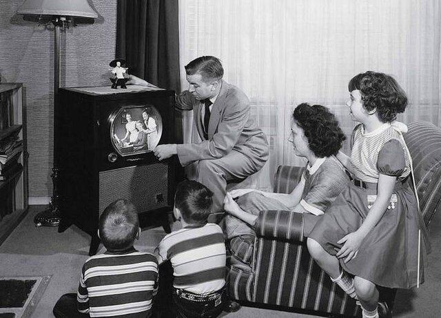 Primera Emisión de TV