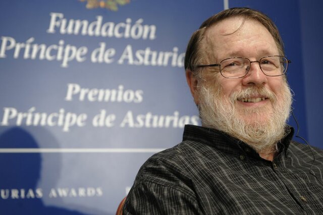 Se envia el primer mail