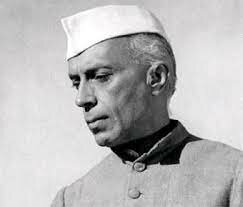 Nehru, Primer Ministro hindú