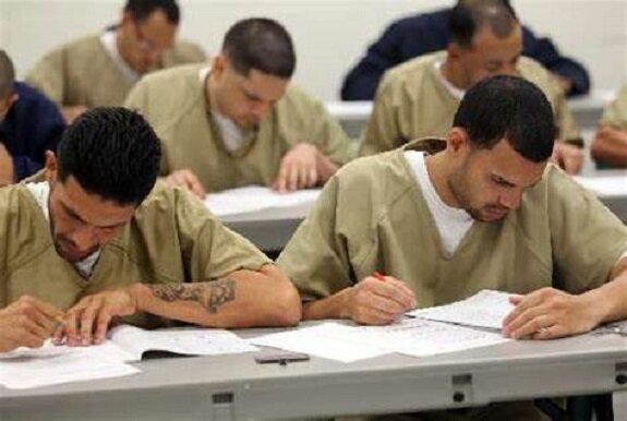 LEY QUE ESTABLECE LAS NORMAS MÍNIMAS SOBRE READAPTACIÓN SOCIAL DE SENTENCIADOS