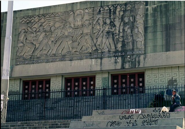 REVOLUCIÓN BOLIVIANA