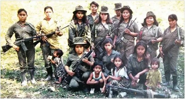 MILITARES Y LA GUERRILLA