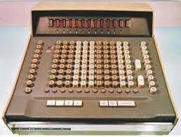CALCULADORA NUMÉRICA-HOWARD AIKEN