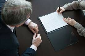 Se adicionan un tercer, cuarto y quinto párrafos al artículo 22