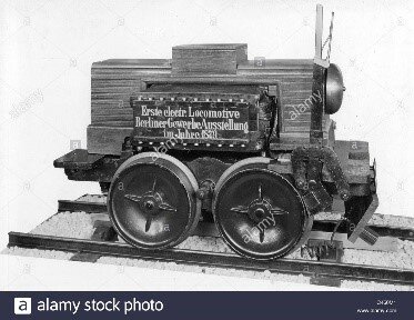 Se construye el primer tren eléctrico