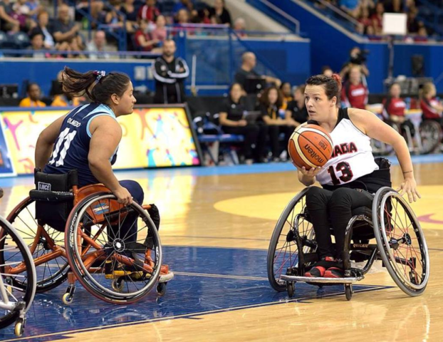 Primer juego en silla de ruedas