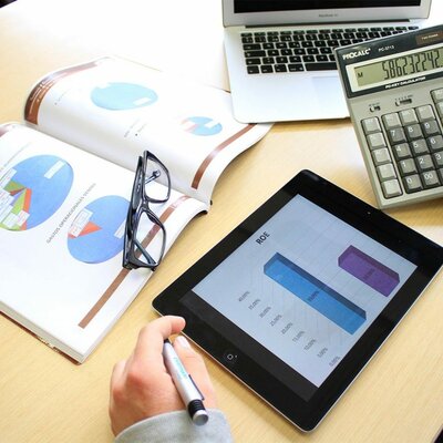 Timeline: Problemas de Investigación en la Contaduría y Finanzas Públicas