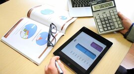 Timeline: Problemas de Investigación en la Contaduría y Finanzas Públicas