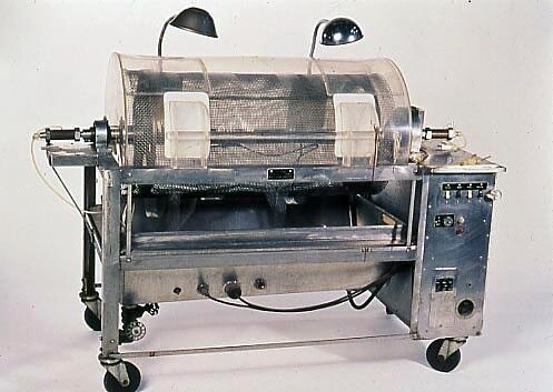 The kidney dialysis machine