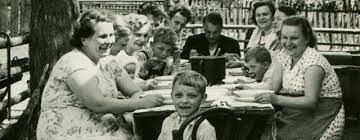 FAMILIA EN EL SIGLO XX