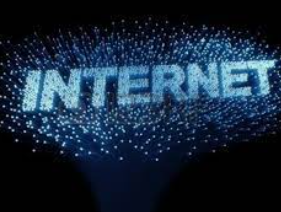 Se utilizo por primera vez la palabra internet