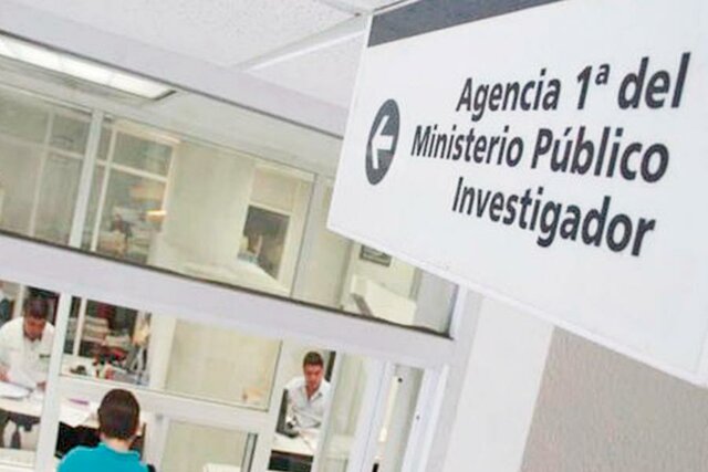Art. 21. El Ministerio Público y la policía investigan de los delitos.
