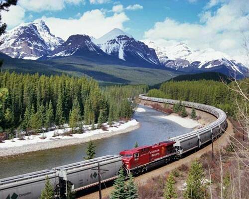 El ferrrocarril une Canadá de costa a costa