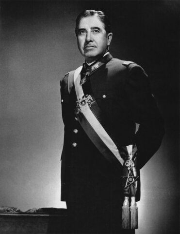 Dictadura chilena (Augusto Pinochet)