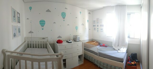 Papai e mamãe prepararam meu quartinho