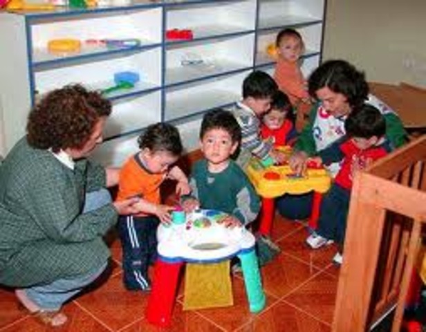 Amplio mis estudios con Aux. de Jardin de Infancia