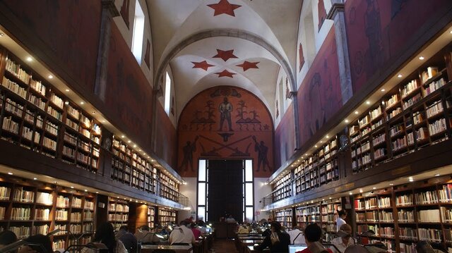 ORIGEN DE LOS ESCENARIOS EN LAS BIBLIOTECAS PÚBLICAS