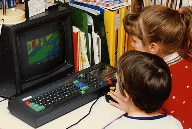 1 millón de computadoras conectadas.