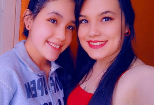 Mi hermana se graduó de la universidad