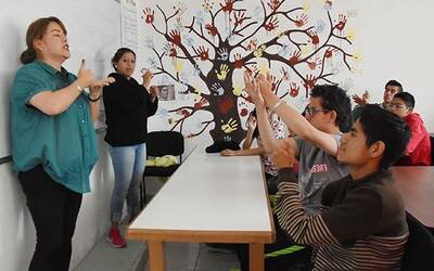 Las primeras escuelas para sordos en Colombia.